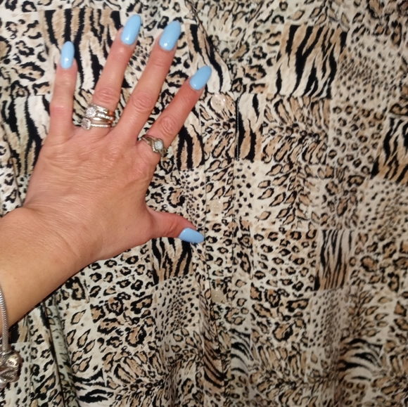 Animal print blouse - Picture 5 of 8
